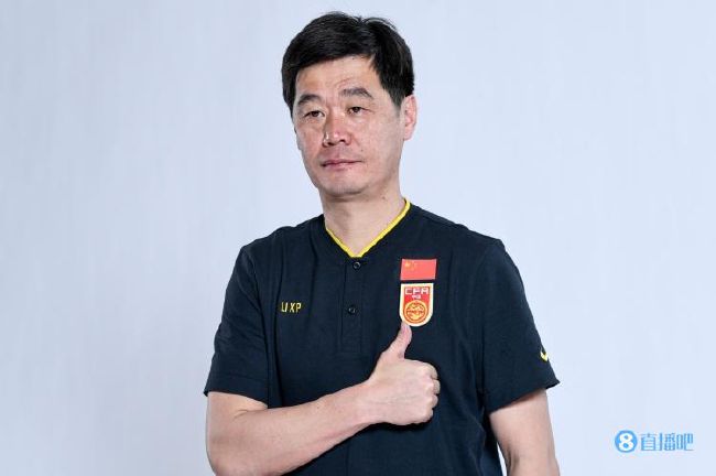 2026-03-04 2026中国电影票房破100亿!